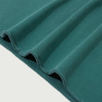 תקריב פרטי הבד והגימור של חולצת JINX IT Oversized 260GSM