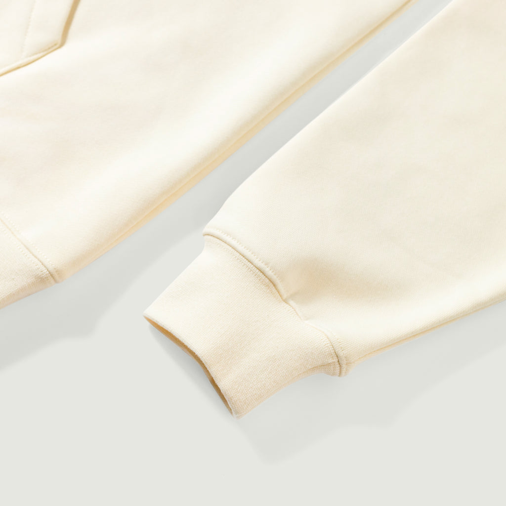 תקריב פרטי הקפוצ׳ון של JINX BRUSHED FLEECE