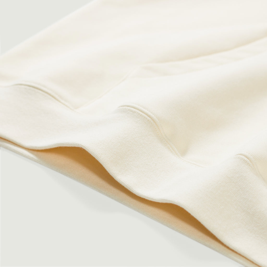 תקריב פרטי הקפוצ׳ון של JINX BRUSHED FLEECE