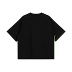 מבט אחורי על חולצת WIRED WILD שחורה בגזרת UNISEX BOXY