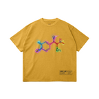 FREQUENCY STUDY – חולצת JINX IT בצבע Vintage Yellow עם גרפיקה קדמית